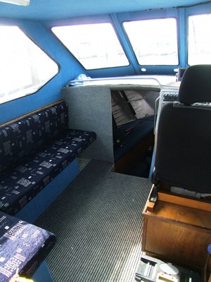 Mantaray - interior